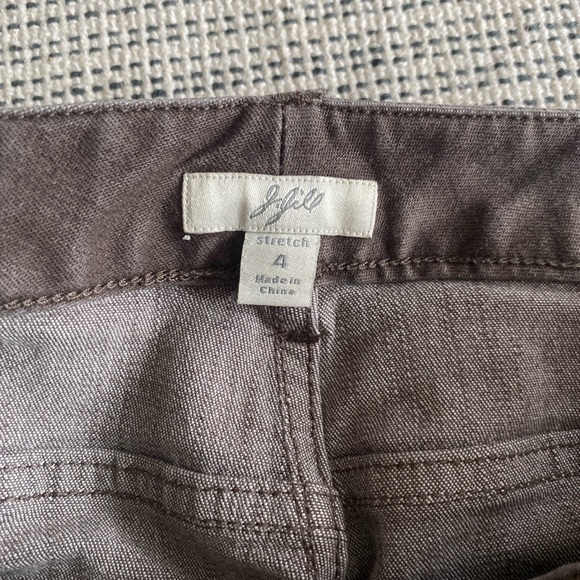 Classic Brown Women's Jeans - Picture 3 of 8